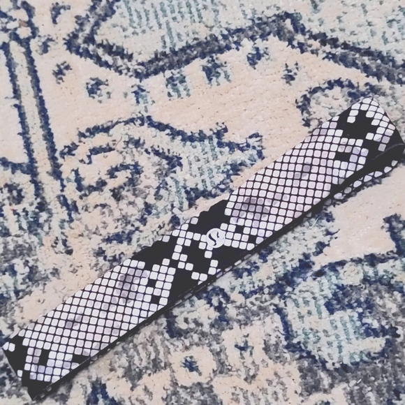 Lululemon Headband - Picture 2 of 3